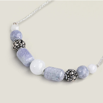 現代ネックレス