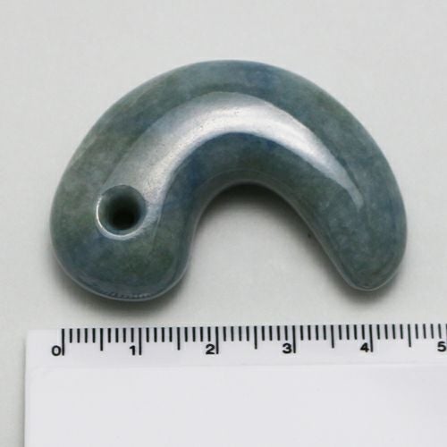プレミアム・入コン沢・透明感良し・艶美麗】（プレミアム青色ヒスイ
