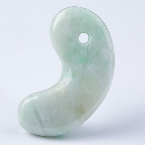 勾玉／淡緑色ヒスイ | 糸魚川翡翠工房こたき