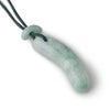 翡翠ペンダント