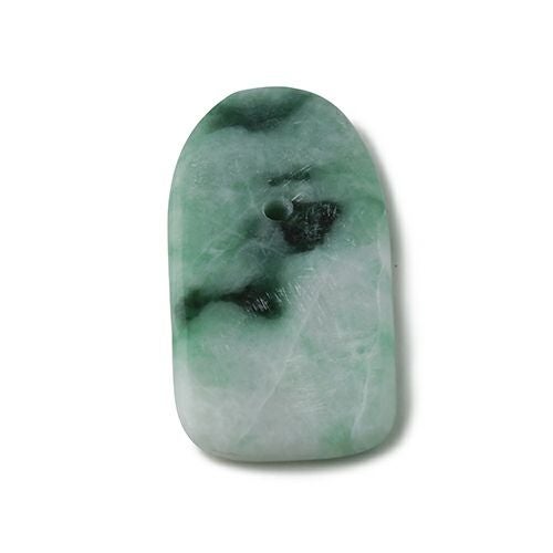 翡翠ペンダント