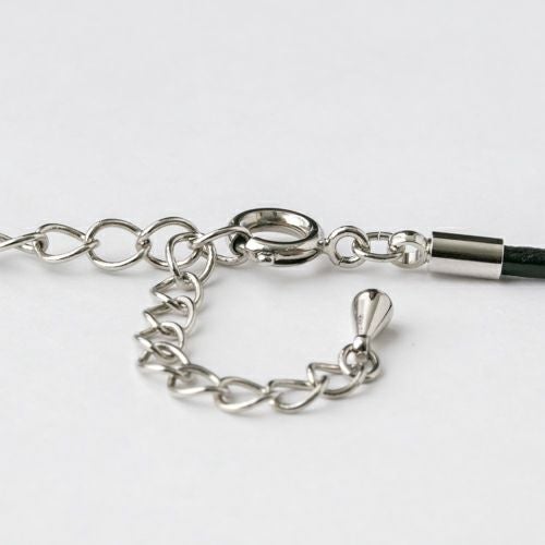 翡翠ペンダント