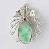 翡翠ペンダント