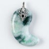 翡翠ペンダント