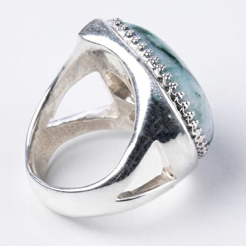 翡翠シルバーリング