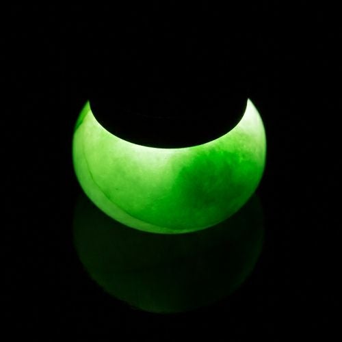 翡翠ペンダント