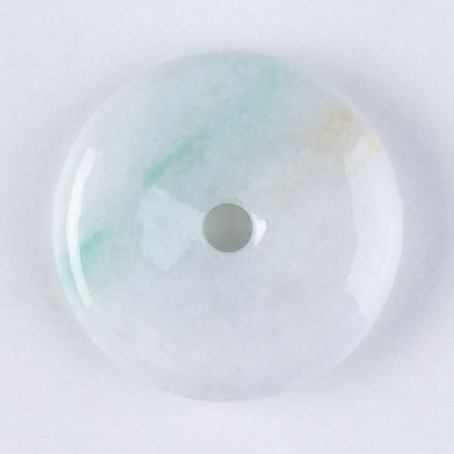 翡翠ペンダント