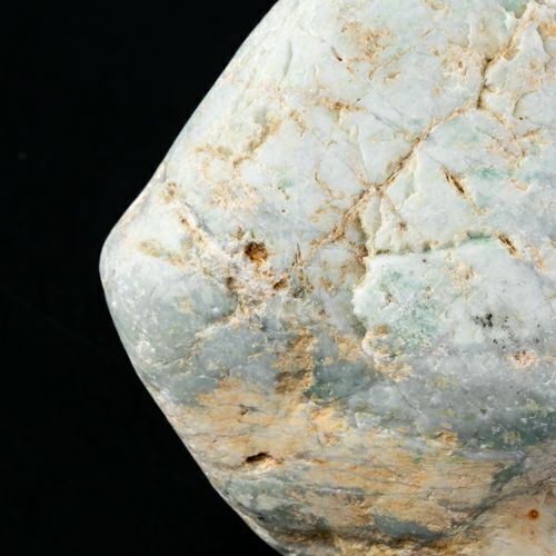 海石・親不知海岸産・801g】（高品質青色ヒスイ）糸魚川天然翡翠原石