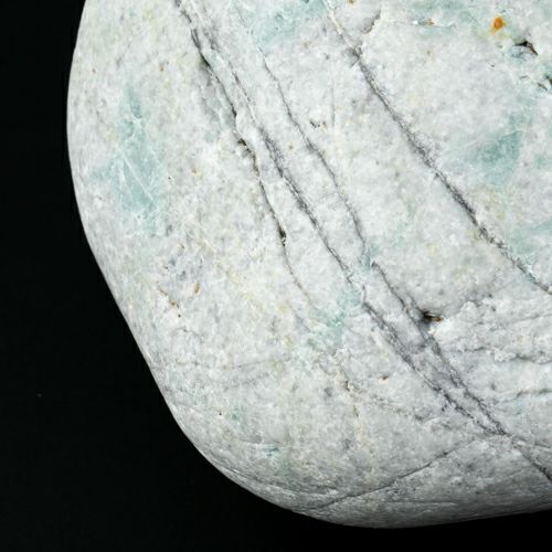 海石・貝殻付着・親不知海岸産・1.3kg】（高品質青色ヒスイ）糸魚川