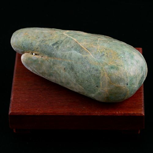 海石・ほんのり緑・親不知産・288g】（高品質濃緑色ヒスイ）糸魚川天然