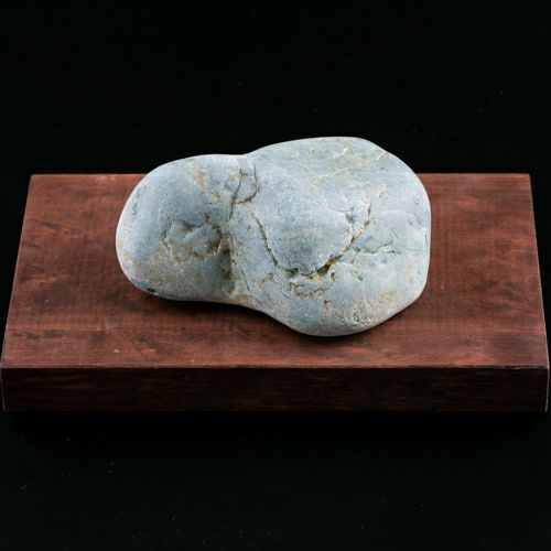 1884g 宮崎海岸　海石　翡翠　原石　糸魚川　翡翠 【公式通販】 原石 翡翠 糸魚川 青翡翠 コバルト 宮崎海岸 海石 コレクション