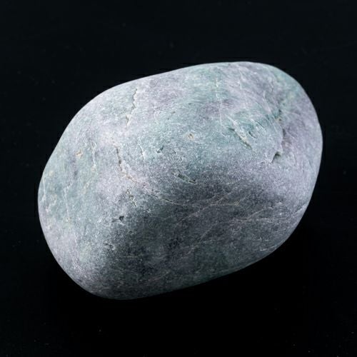 海石・黒にグリーン模様翡翠・結晶輝く・宮崎海岸産・760g】（高品質