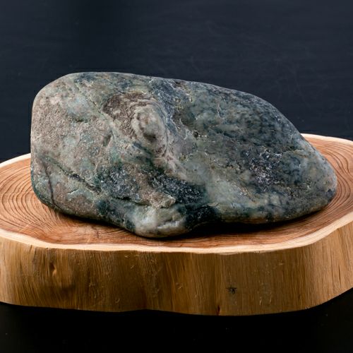 原石／青色（入コン沢）ヒスイ | 糸魚川翡翠工房こたき