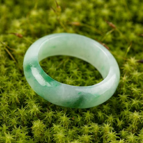 15号・透明感良し・艶美麗】（高品質濃緑色ヒスイ）糸魚川天然翡翠指輪