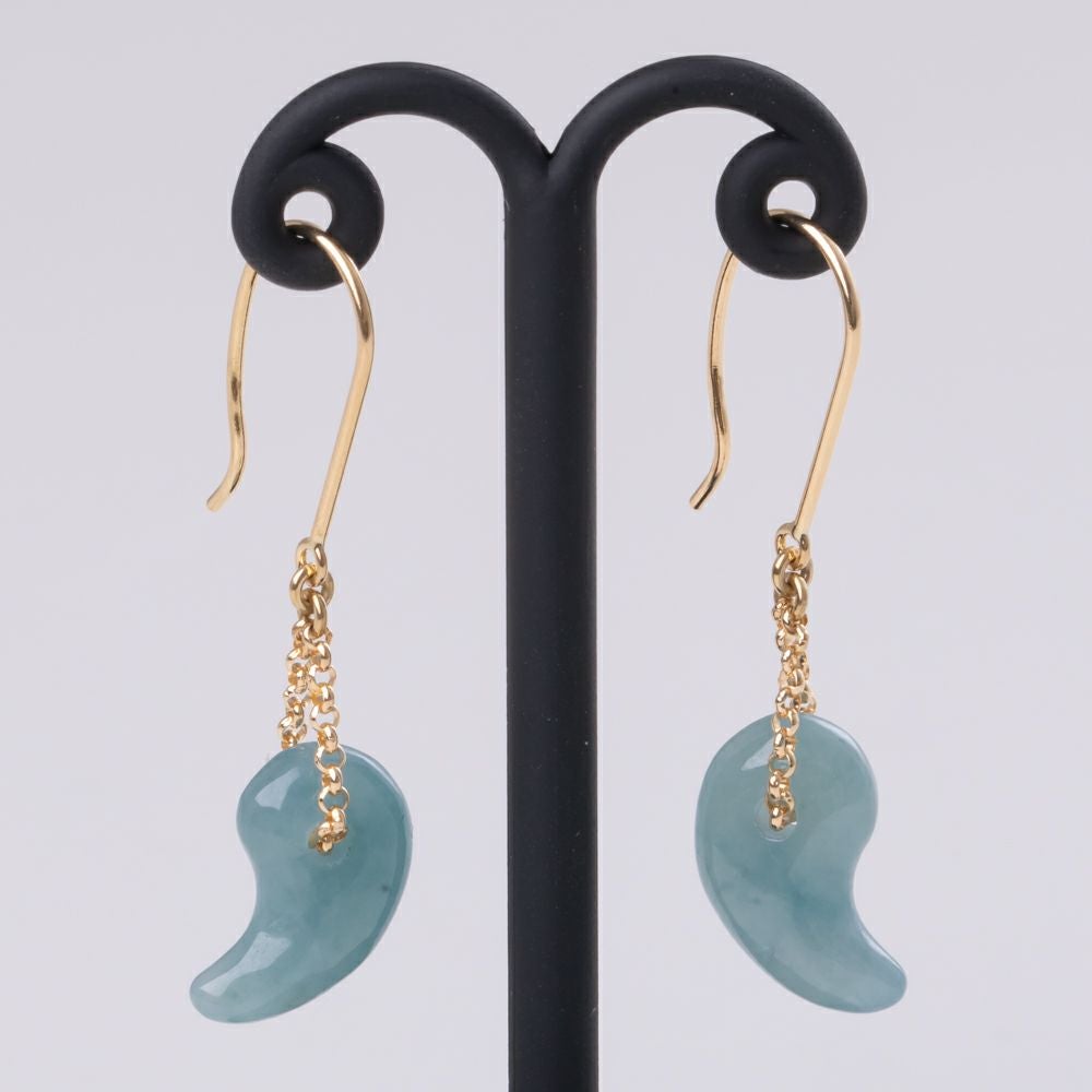 プレミアム・入コン沢】（プレミアム青色ヒスイ）糸魚川天然翡翠ピアス