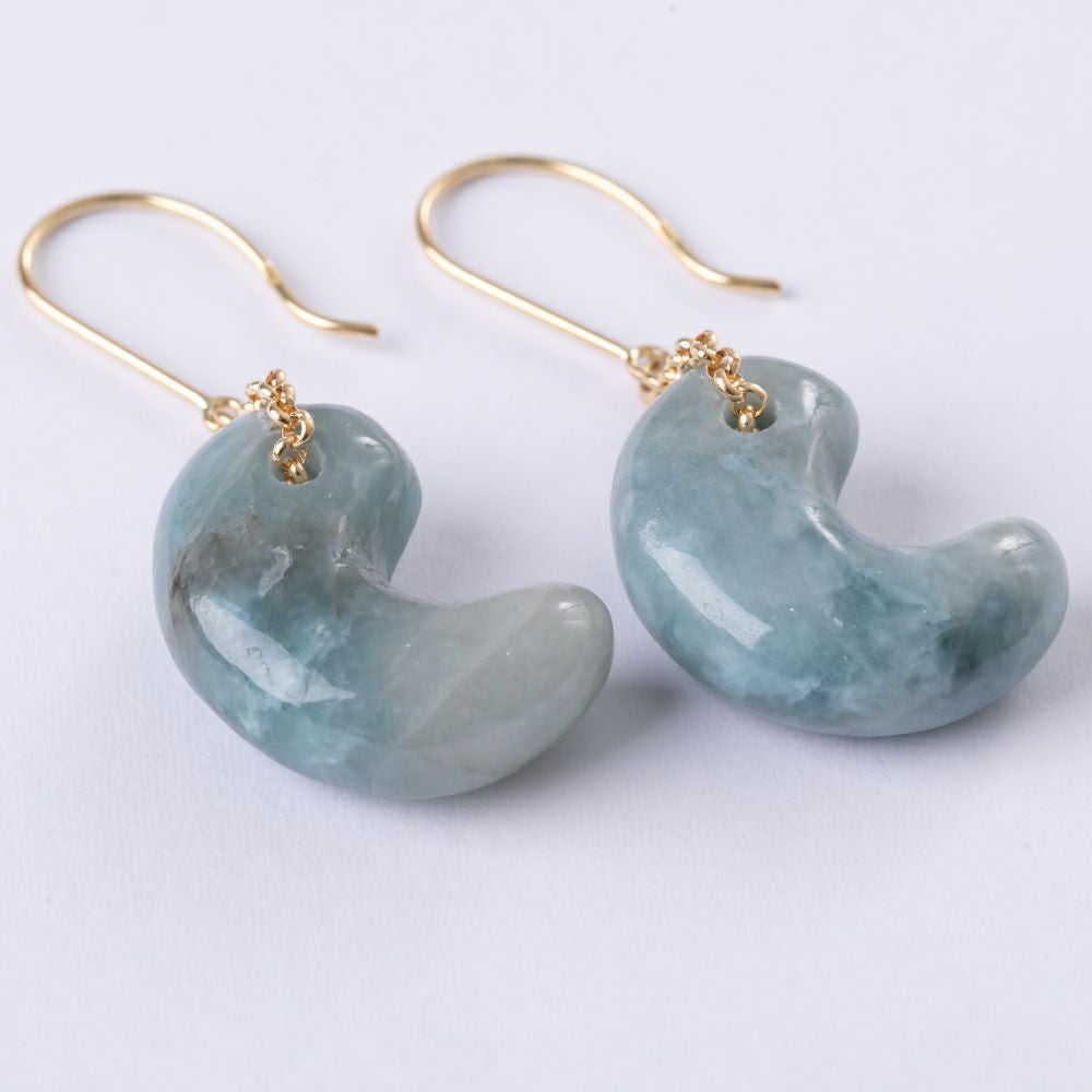 ピアス／青色（入コン沢）ヒスイ | 糸魚川翡翠工房こたき
