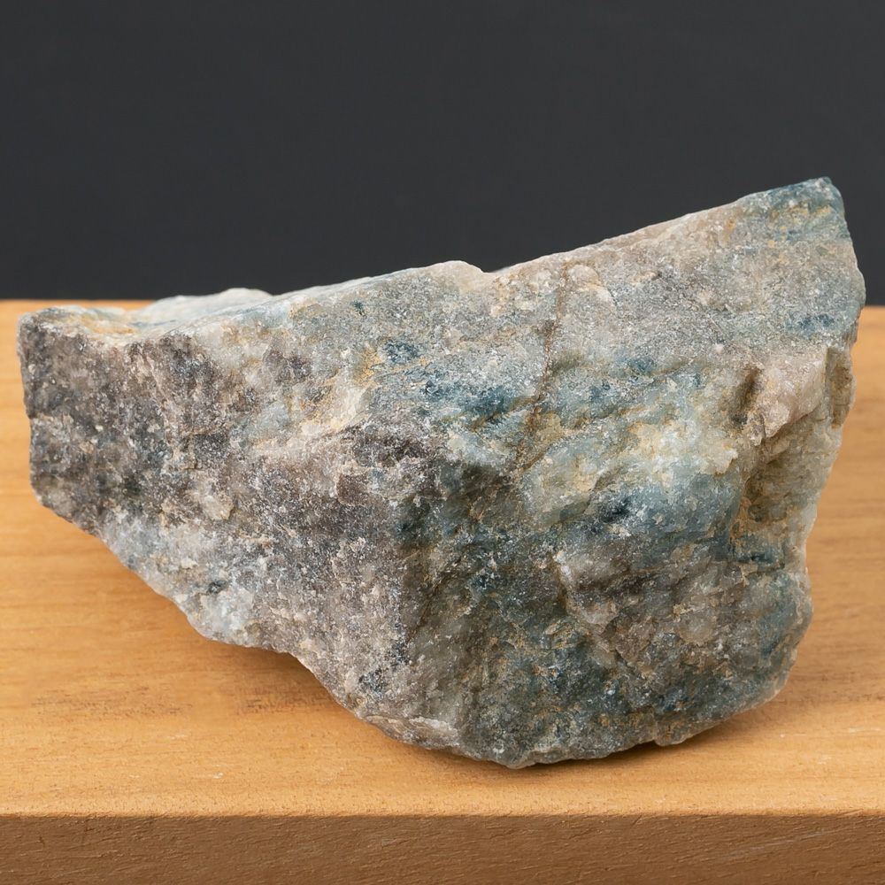 入コン沢・灰色・青色・185g】（高品質青色ヒスイ）糸魚川天然翡翠
