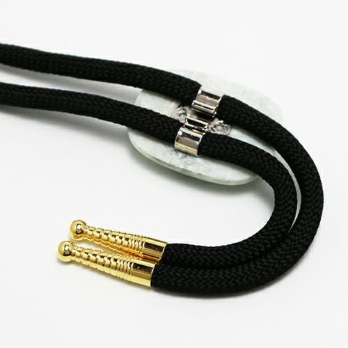 翡翠ループタイ