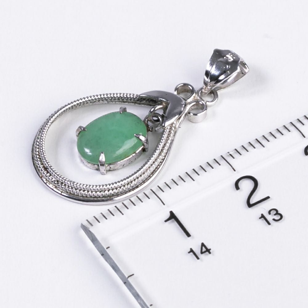 翡翠アクセサリー