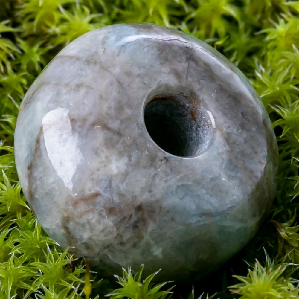 入コン沢・太鼓型・こげ茶色】（高品質こげ茶色ヒスイ）糸魚川天然翡翠