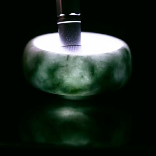 やわらかな淡緑・透明感良し・艶良し・容量：30cc】（高品質淡緑色