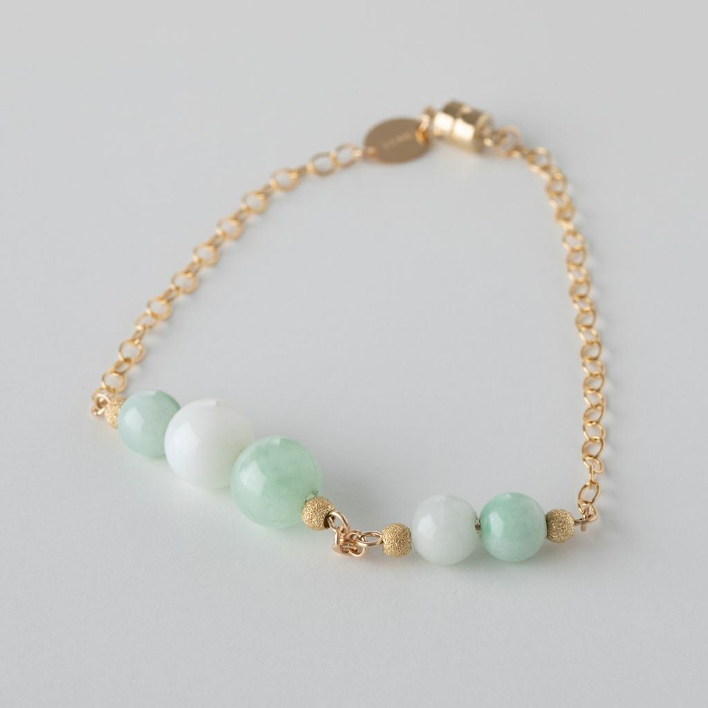 16cmサイズ・K14チェーン】（高品質淡緑色ヒスイ）糸魚川天然翡翠