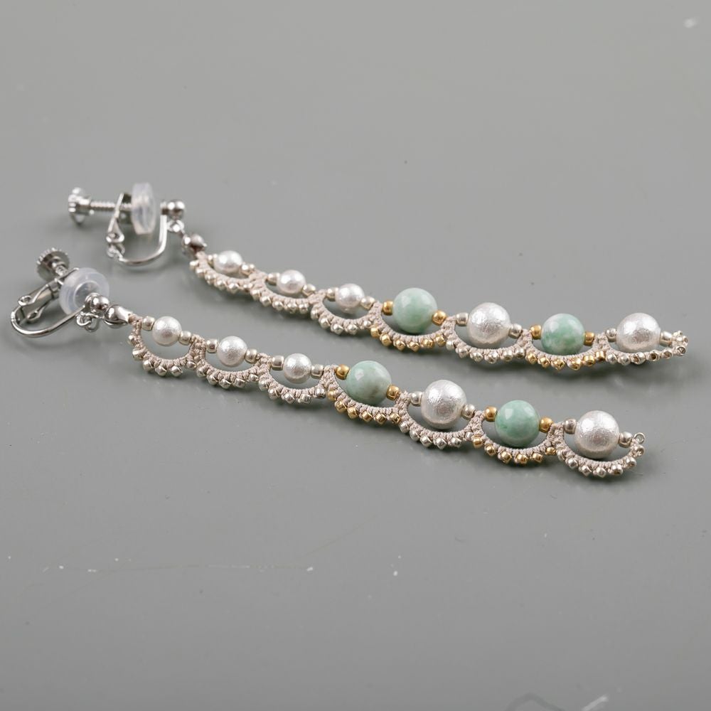 翡翠イヤリング