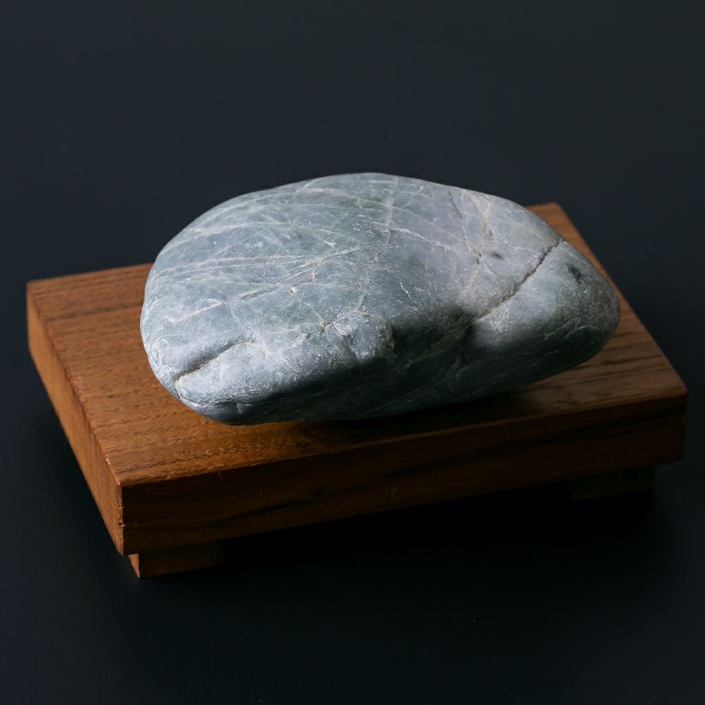 入コン沢・青灰色・1386g】（高品質青色ヒスイ）糸魚川天然翡翠原石