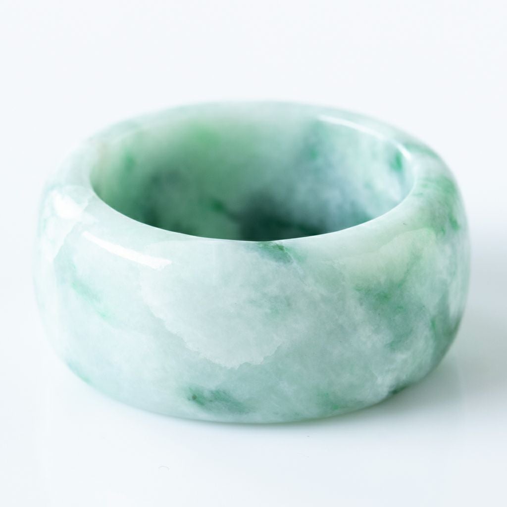 20号・プレミアム・幅広・艶美麗】（プレミアム濃緑色ヒスイ）糸魚川