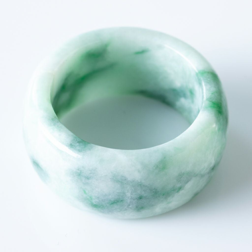 20号・プレミアム・幅広・艶美麗】（プレミアム濃緑色ヒスイ）糸魚川