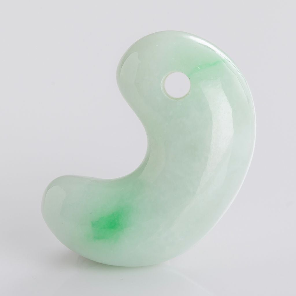 勾玉-翡翠勾玉｜《公式》糸魚川翡翠工房こたき