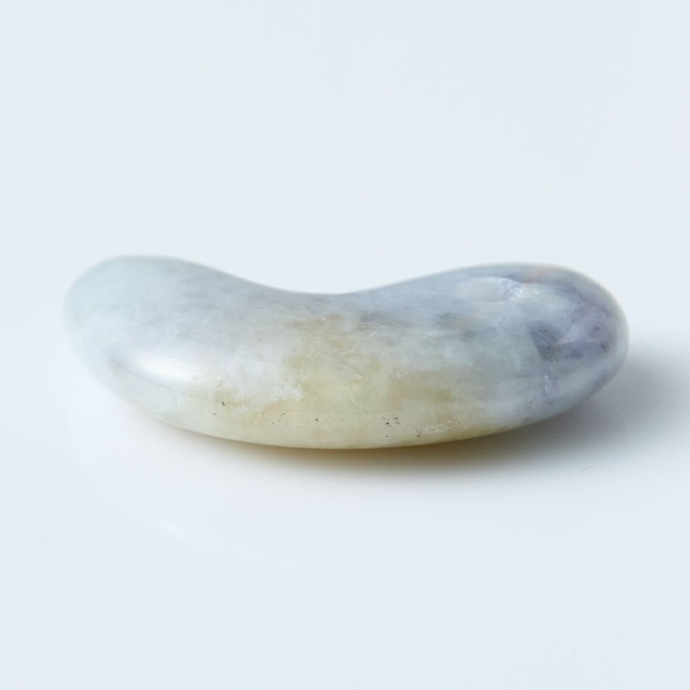 翡翠勾玉