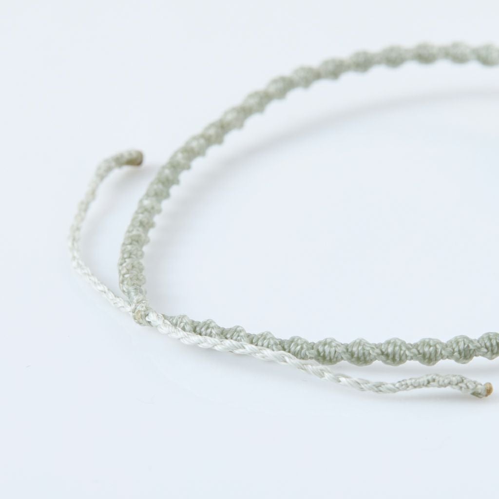 Mサイズ(15-17cm)・10mm&8mm玉・緑×白】（高品質濃緑×白色ヒスイ
