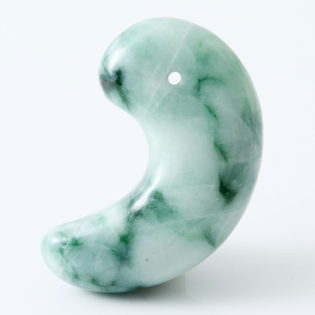 勾玉／濃緑色・緑色ヒスイ | 糸魚川翡翠工房こたき