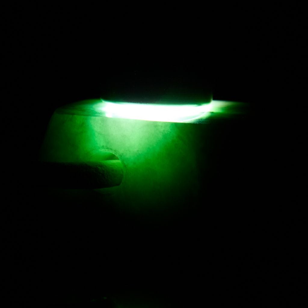 翡翠ペンダント