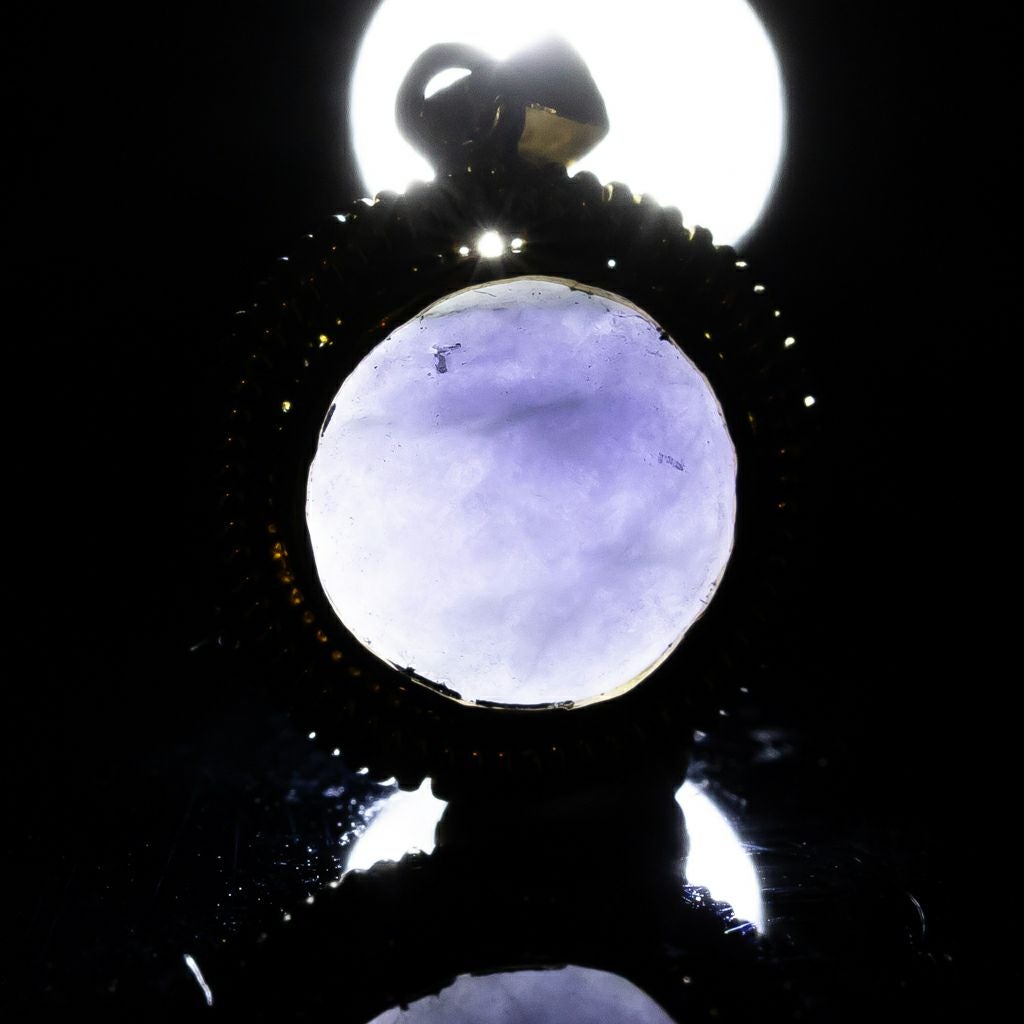 翡翠ペンダント