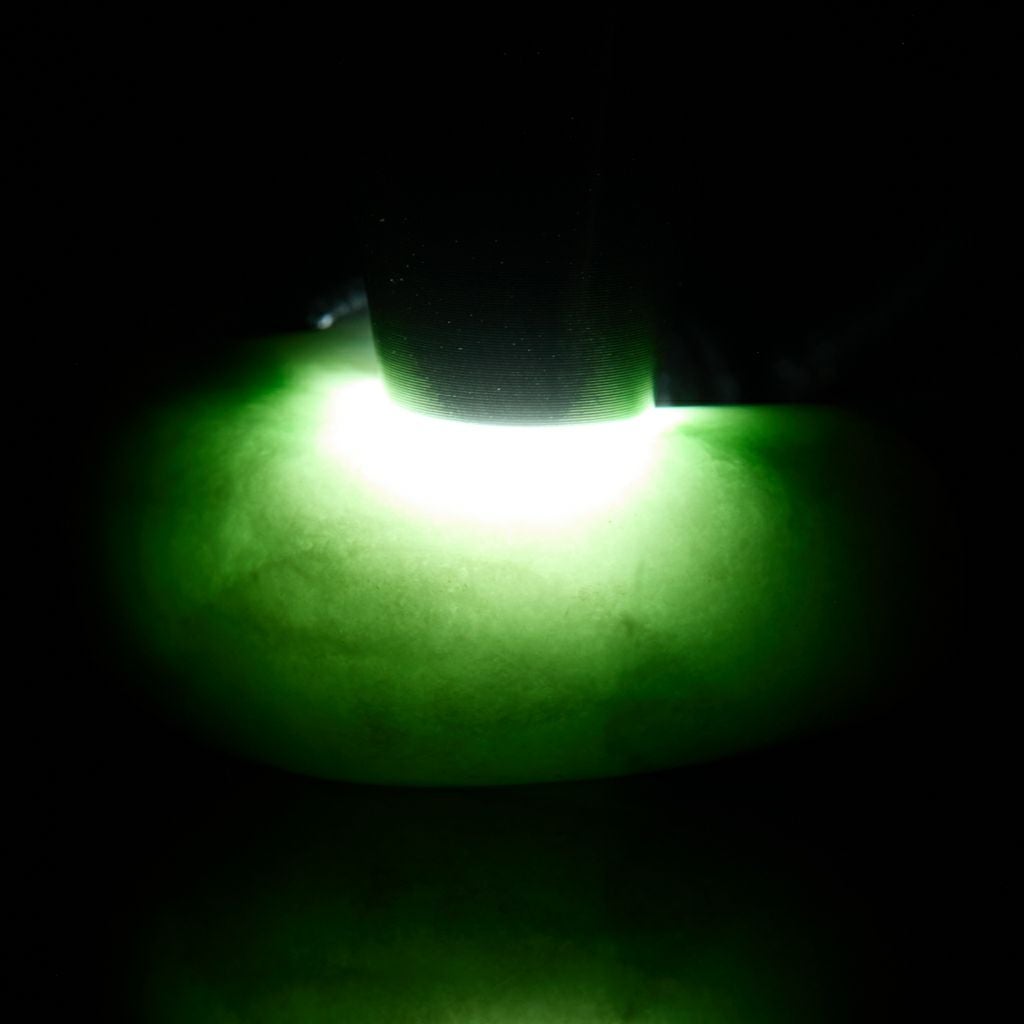 翡翠ペンダント