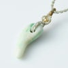 翡翠ペンダント
