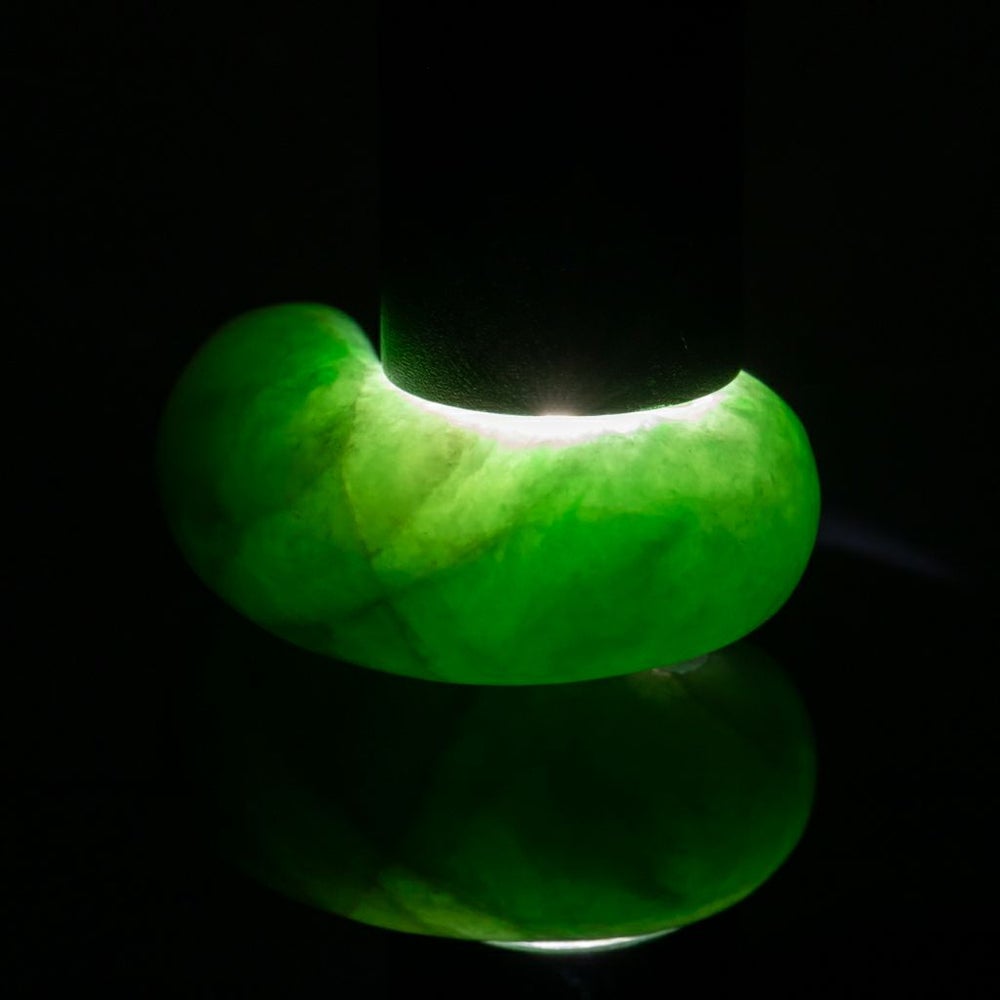 翡翠勾玉