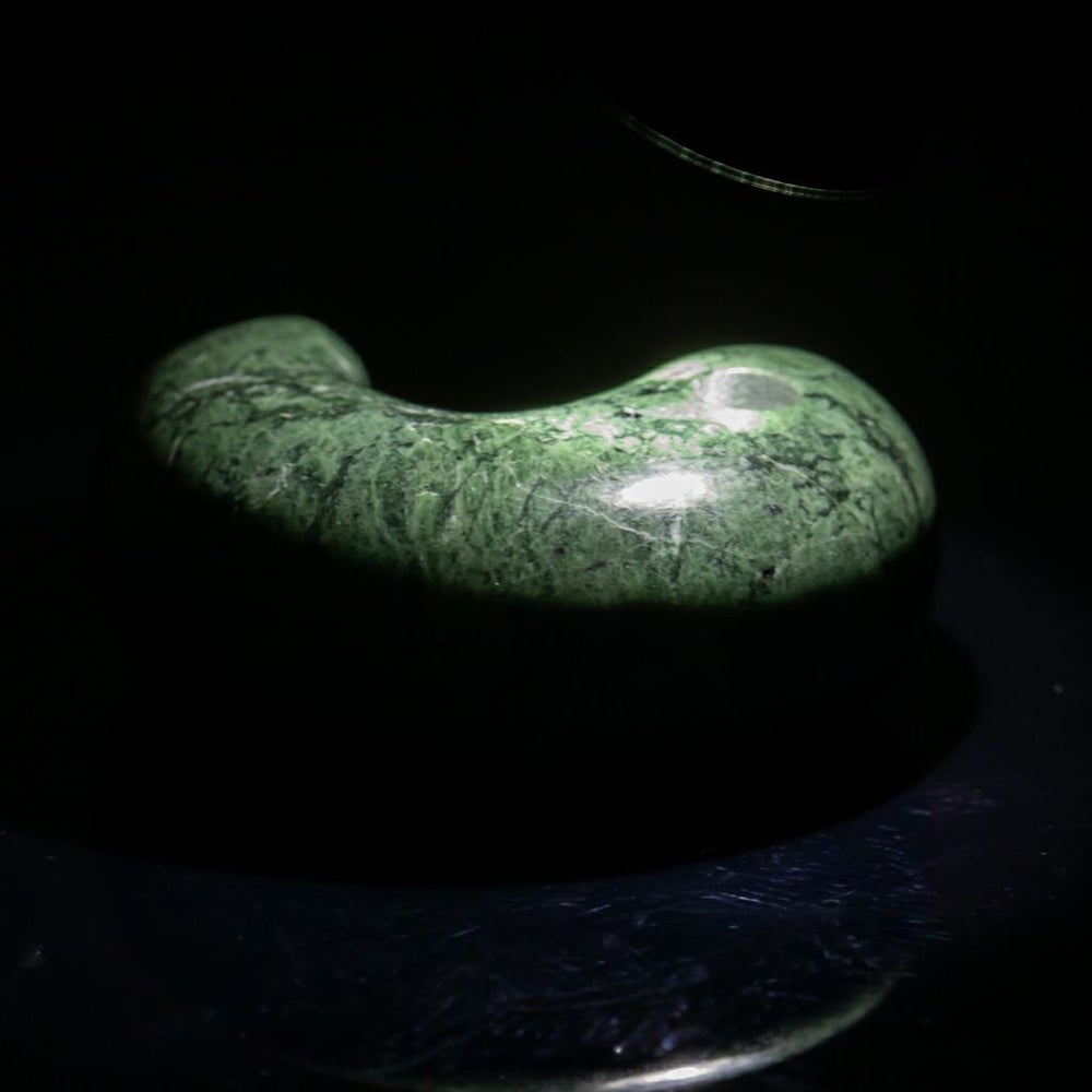 翡翠勾玉