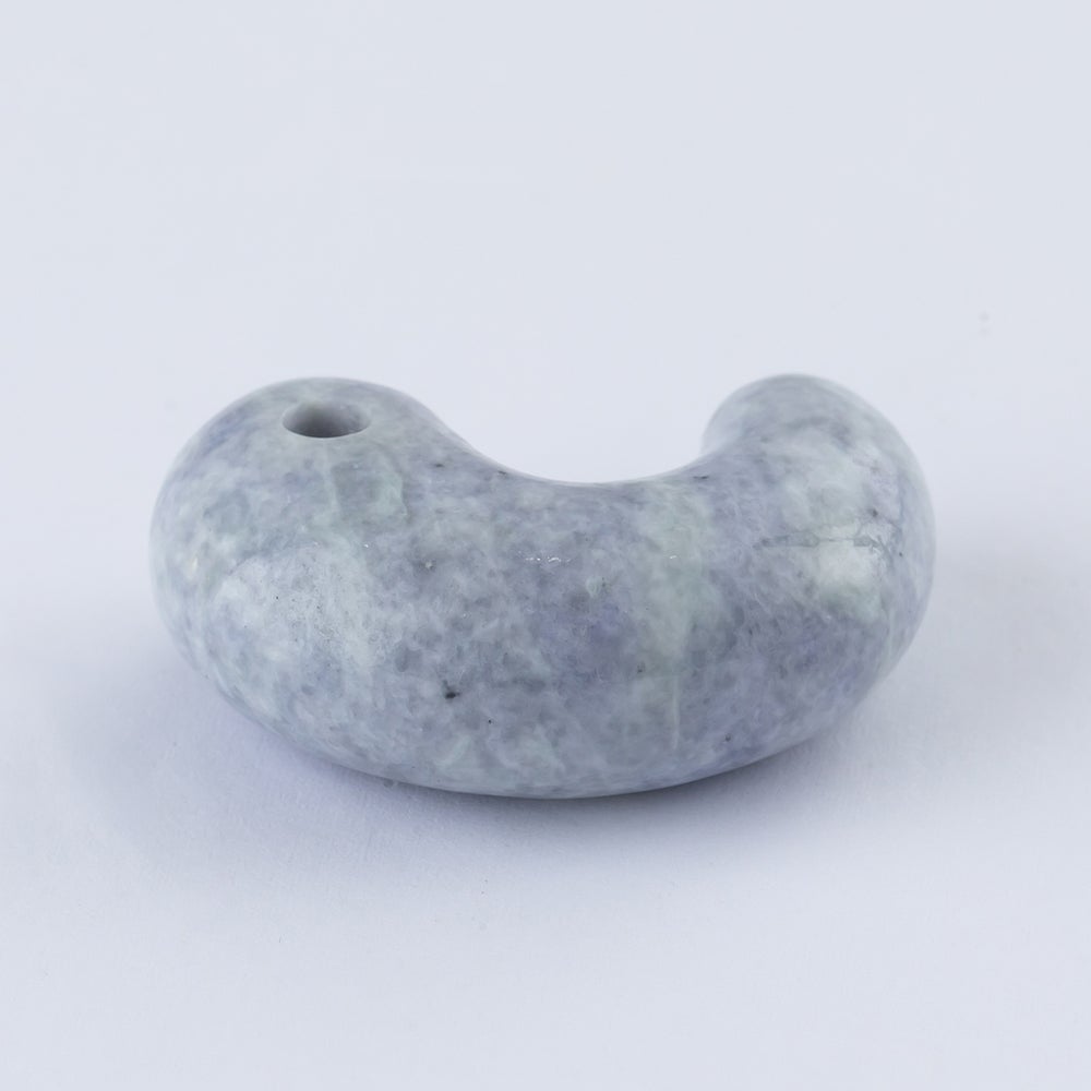 翡翠勾玉