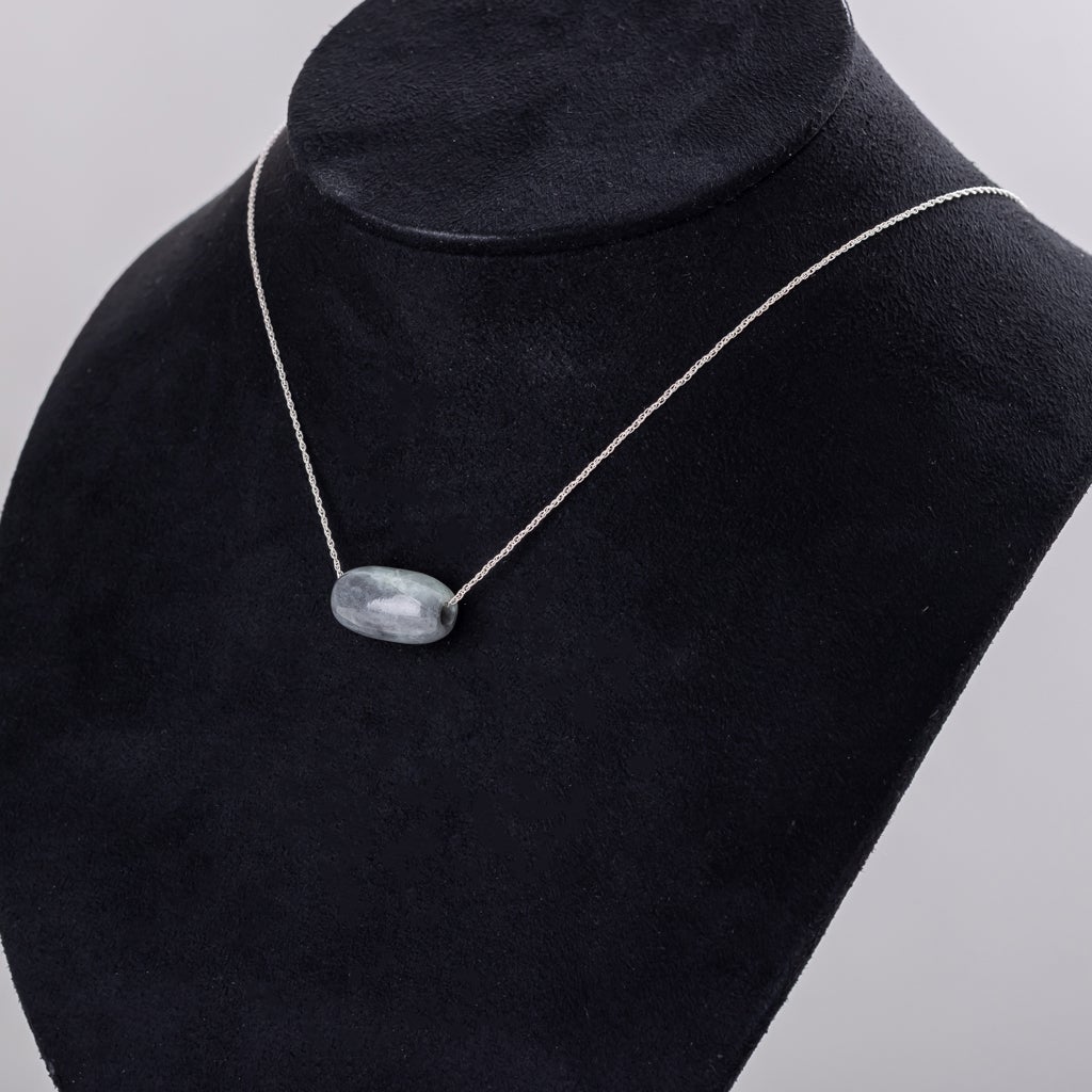 翡翠管玉