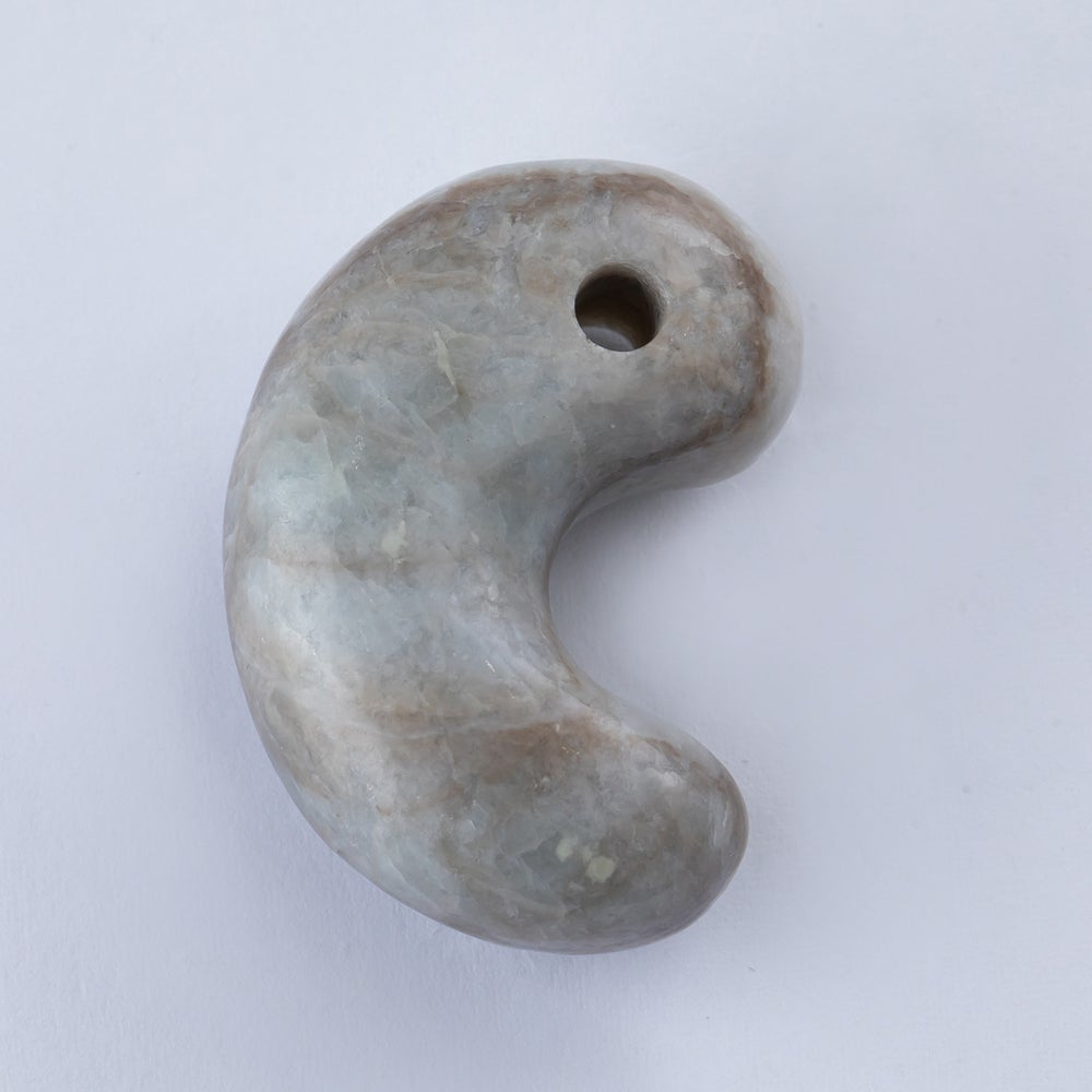 翡翠勾玉